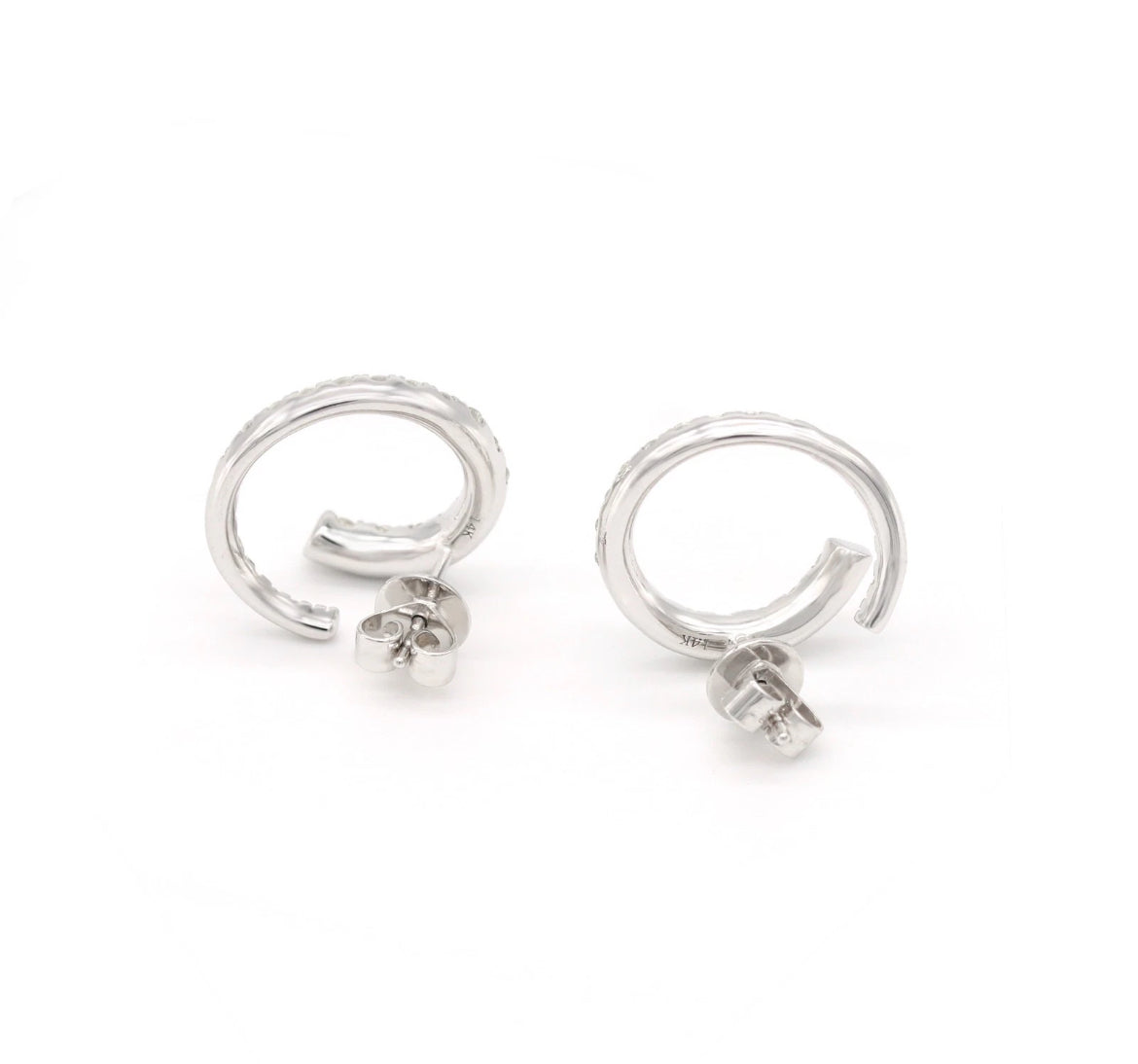 1.39ct Lab-Grown Diamond Curved Stud Earrings 14K White Gold Round Brilliant E-F Color VS-VVS Clarity Graduated Prong