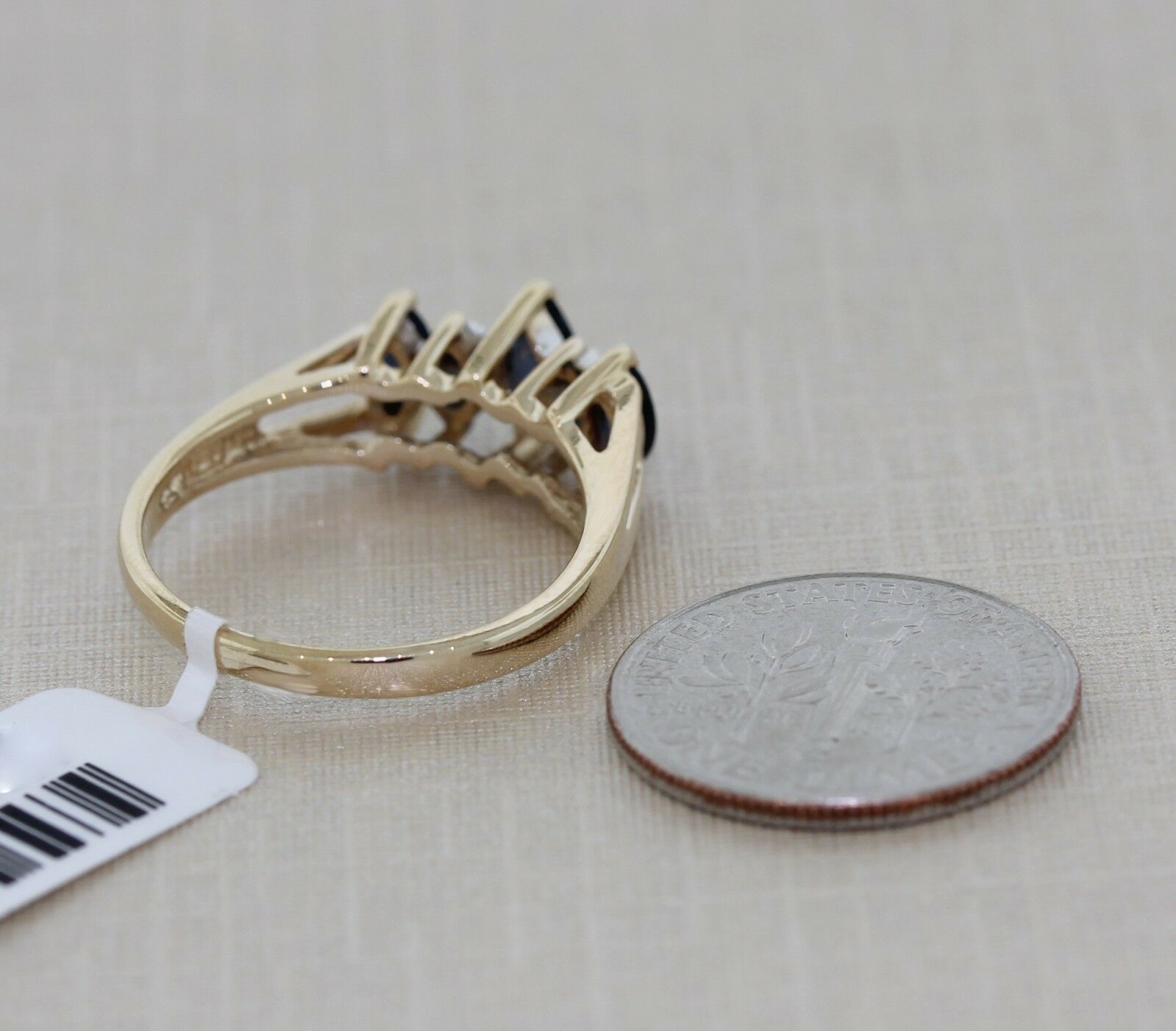 14k yellow gold blue sapphire and diamond cocktail ring band size 6.25 - simonbjewels.co