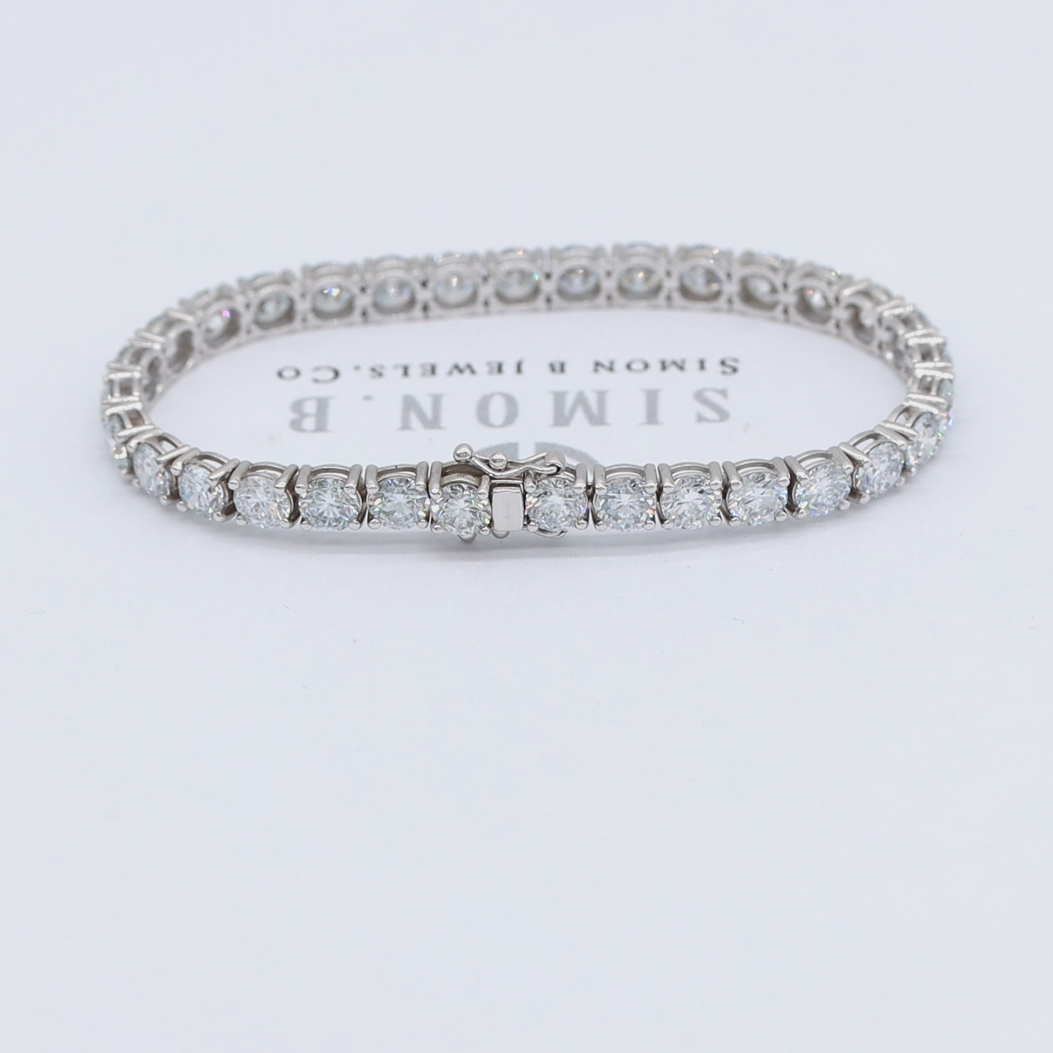 360 video lab diamond tennis bracelet