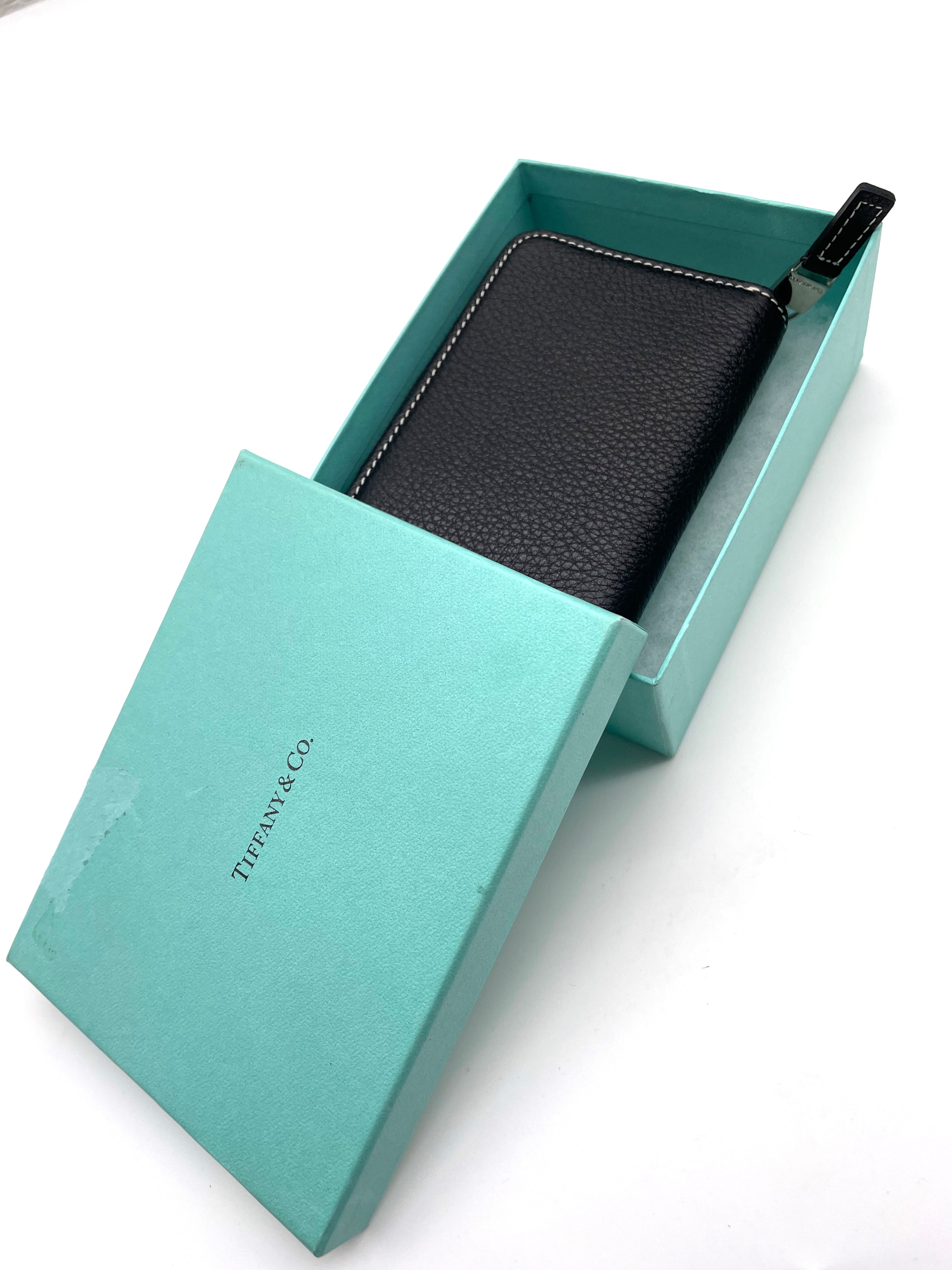 TIFFANY & Co. Black Leather Wallet Zip-Around Boxed NEW