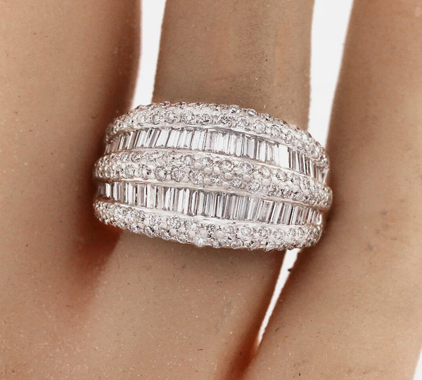 LeVian Diamond Ring 18k white Gold round-cut pave channel set with baguettes