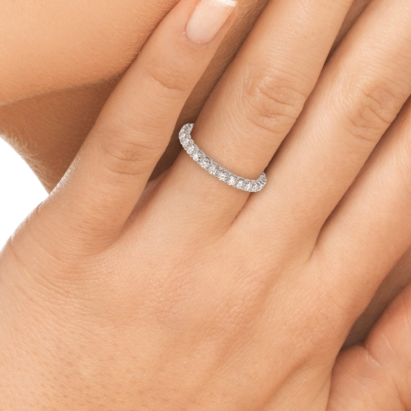 Shop all kind of wedding rings 