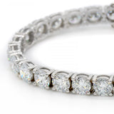close up diamond tennis bracelet