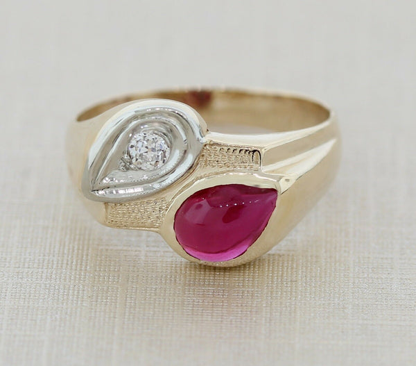 Vintage Estate14k Yellow Gold .30ctw Diamond Ruby cabochon cocktail ring - simonbjewels.co